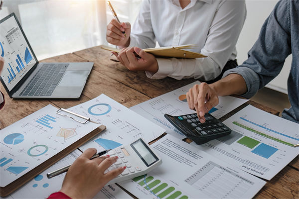 績效考評淪為形式主義，員工敷衍應付企業(yè)怎么破？