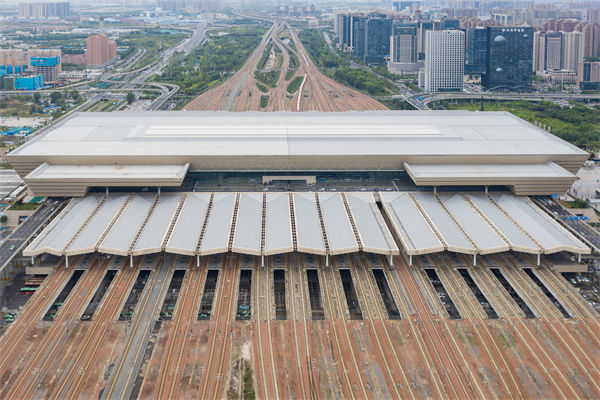 鄭州管理咨詢公司選不對(duì)，企業(yè)突破增長(zhǎng)困境的機(jī)會(huì)何時(shí)能抓?。? title=